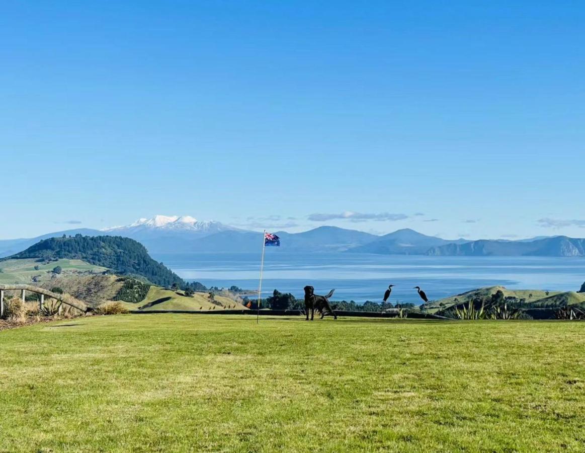 Hilltop Whakaipo Estate Taupo Exterior photo